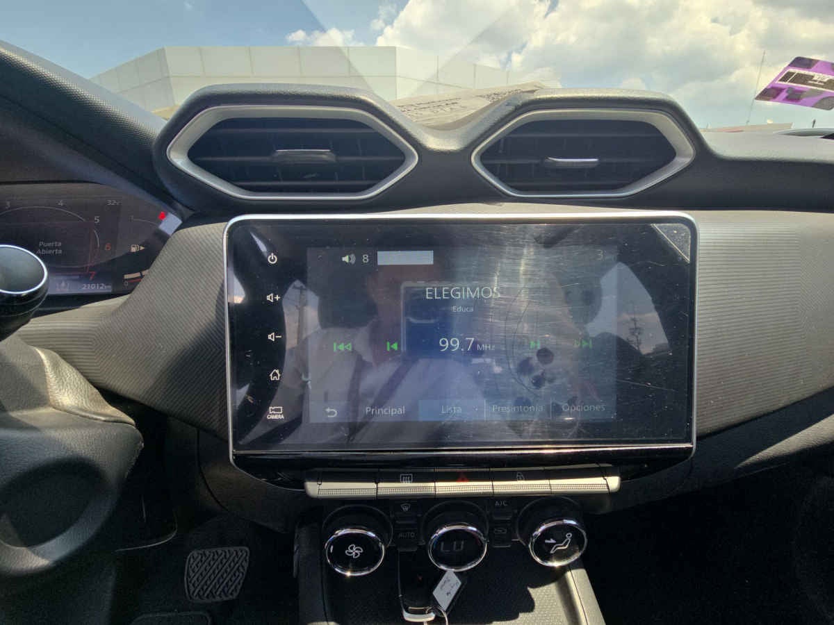 2025 Nissan Magnite 5p Advance L3/1.0/T Aut