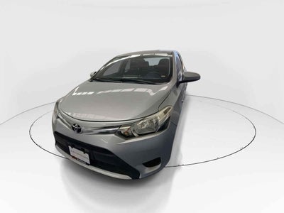 2017 Toyota Yaris 4p Sedán Core L4/1.5 Man
