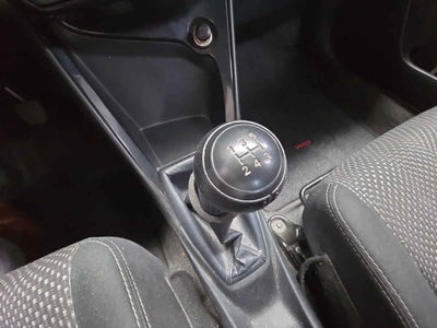 2017 Toyota Yaris 4p Sedán Core L4/1.5 Man