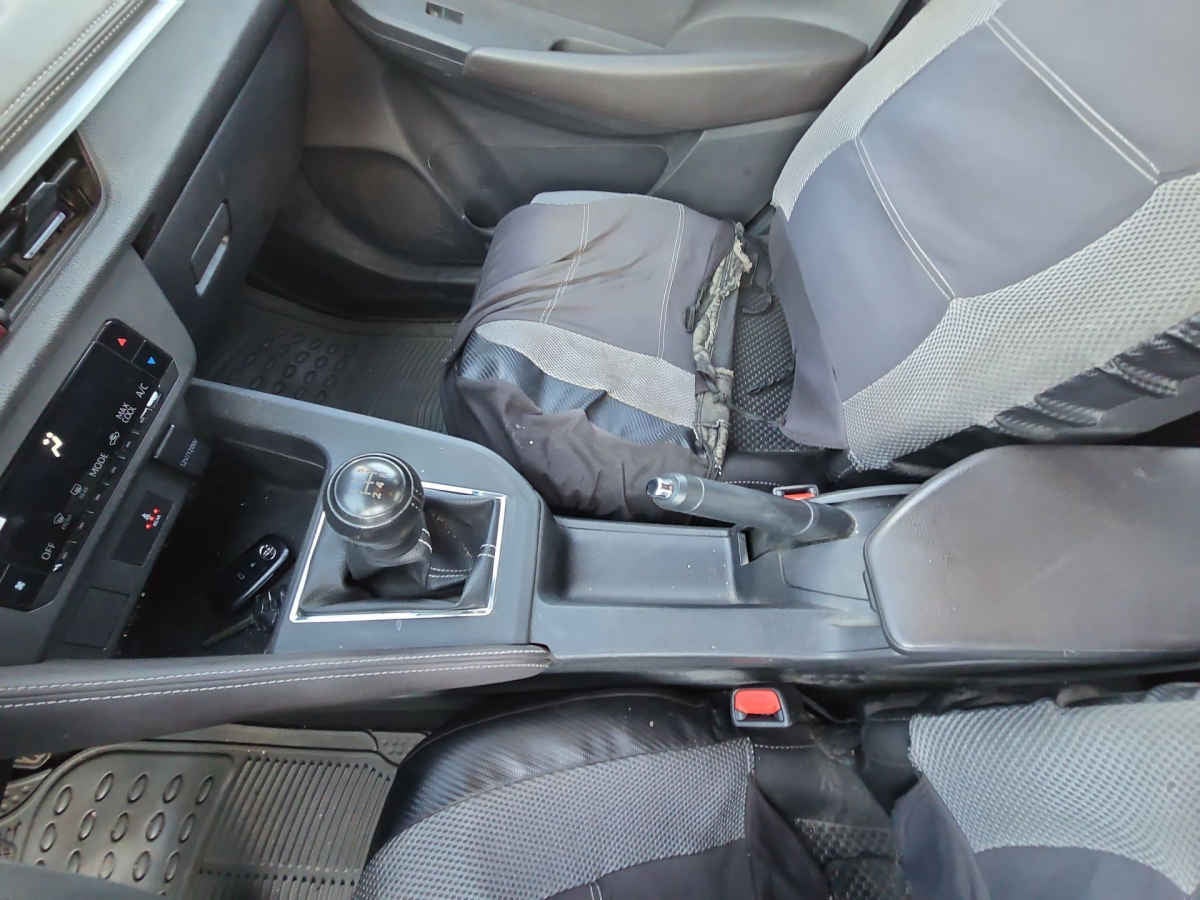 2023 Toyota Yaris 4p Sedán S L4/1.5 Man