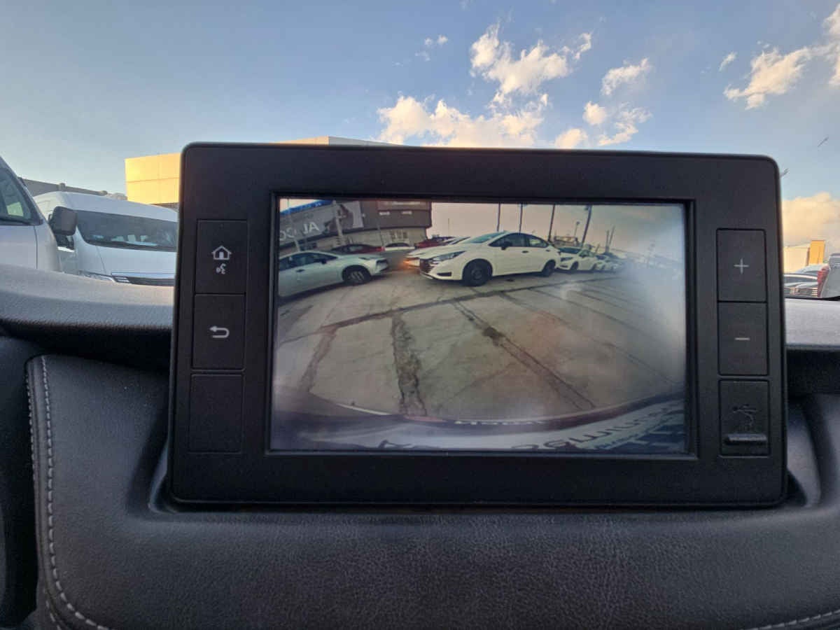 2023 Toyota Yaris 4p Sedán S L4/1.5 Man