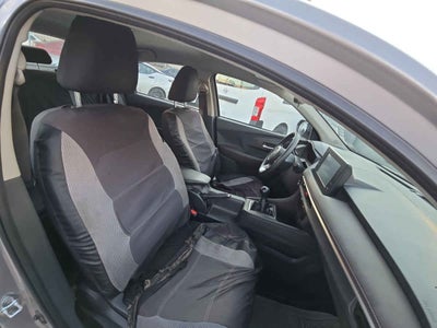 2023 Toyota Yaris 4p Sedán S L4/1.5 Man