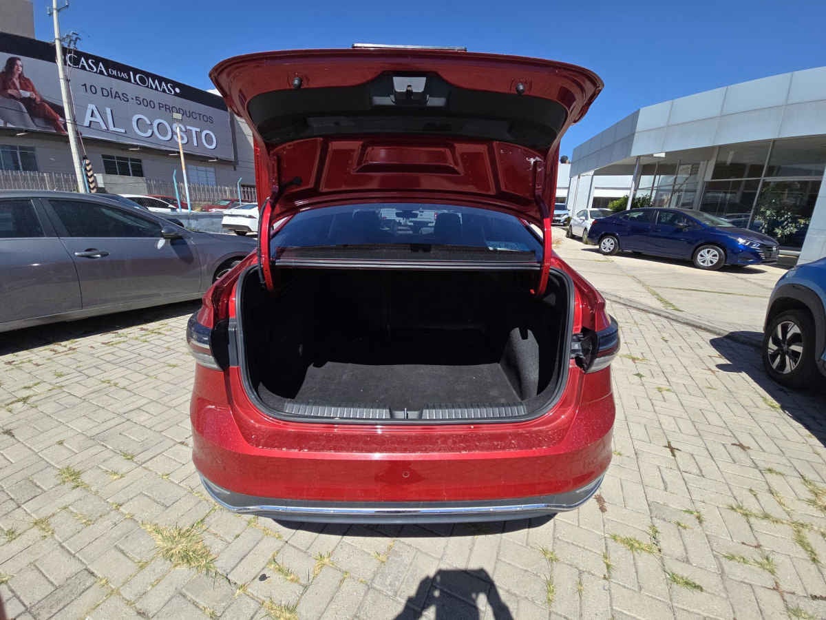 2024 Volkswagen Virtus 4p Highline L4/1.6 Aut