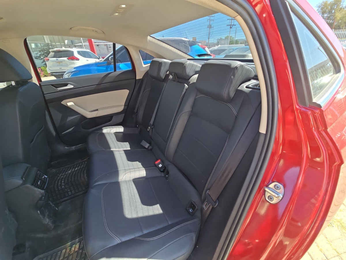 2024 Volkswagen Virtus 4p Highline L4/1.6 Aut