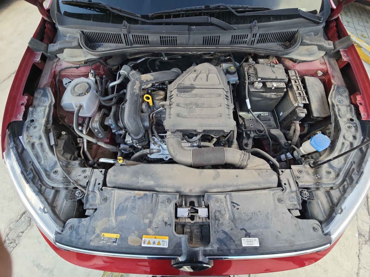 2024 Volkswagen Virtus 4p Highline L4/1.6 Aut